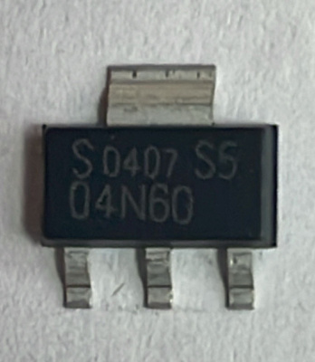 7043