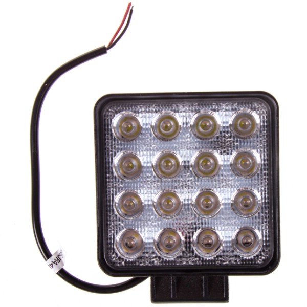 Фара светодиодная OFF ROAD 107*107(126)*50 мм квадратная 12V/24V 48W 6000K ближн. свет SKYWAY 163514