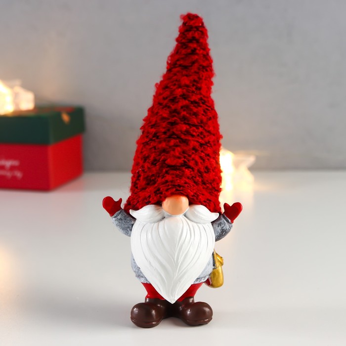Сувенир новогодний "Дедушка Мороз в красном колпаке" 14,5*6,8*4 см 6489945