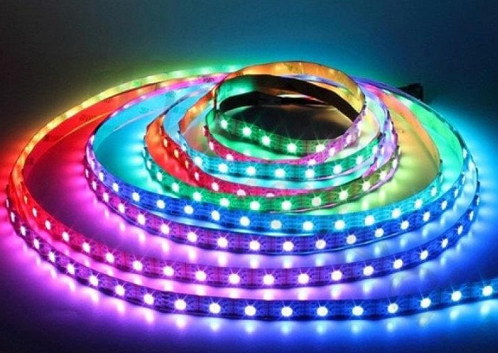 Светодиодная полоса 5050/60/5 RGB 5V SPI "Бегущий огонь" WS2812 цена за метр
