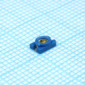 Подстроечный керамический конденсатор 2/6pF 100V