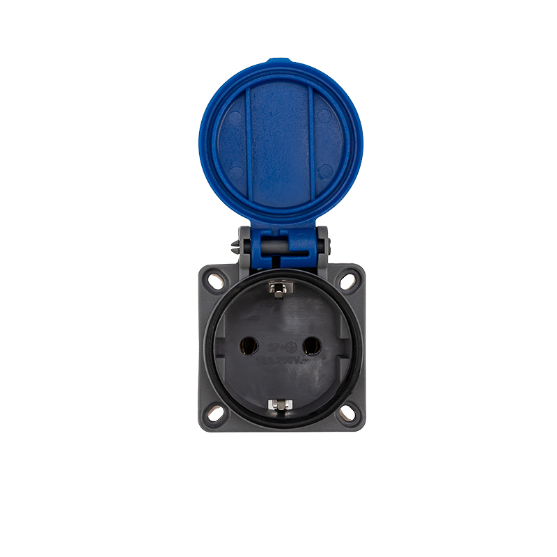 Розетка 1СП с крышкой, с/з 16А IP54 REXANT 111-008 